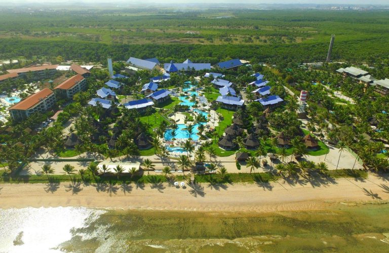 Viva o equilíbrio perfeito entre experiências de relaxamento e lazer para toda a família